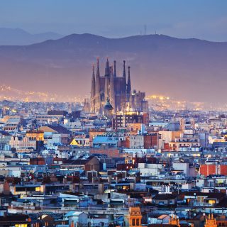 برشلونة
